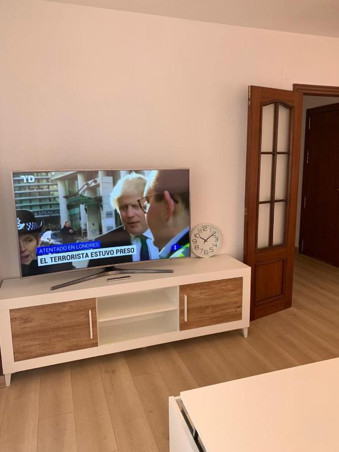 Acogedor Y Espacioso Apartamento En Alicante Exterior foto