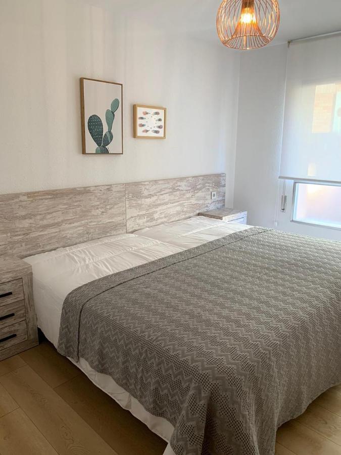 Acogedor Y Espacioso Apartamento En Alicante Exterior foto